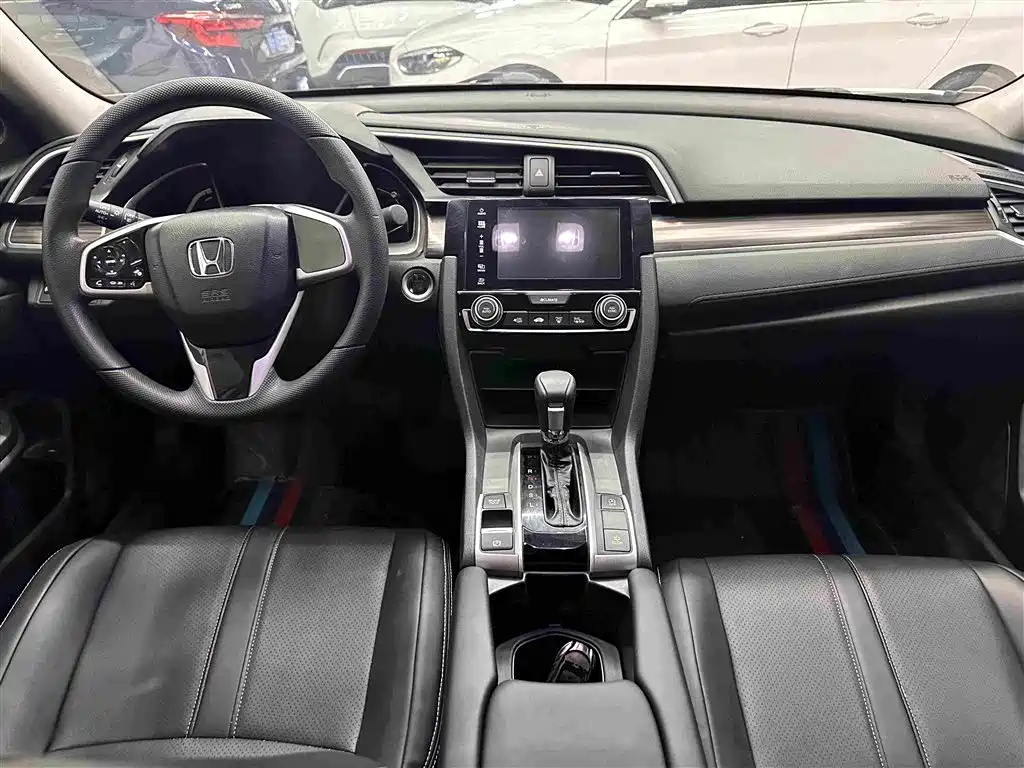 Civic 220 TURBO CVT Power Motion CN-VI