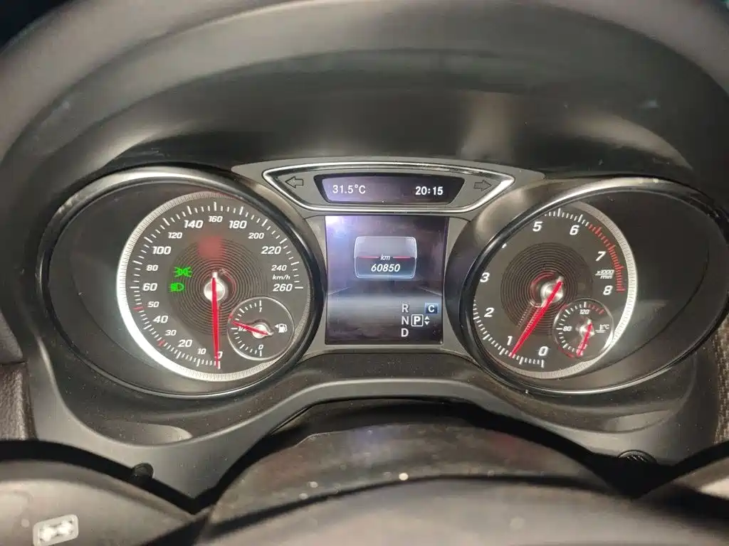 Mercedes-Benz GLA GLA 200 Fashion