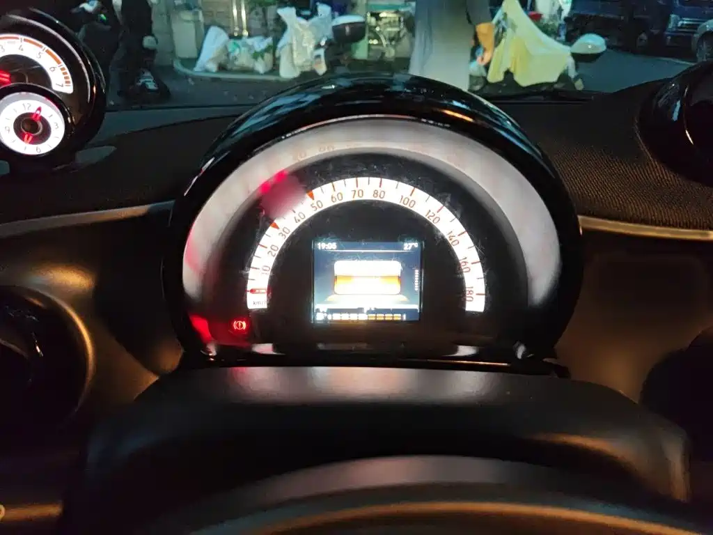 smart fortwo 0.9 T 66 kW Hardtop Pioneer