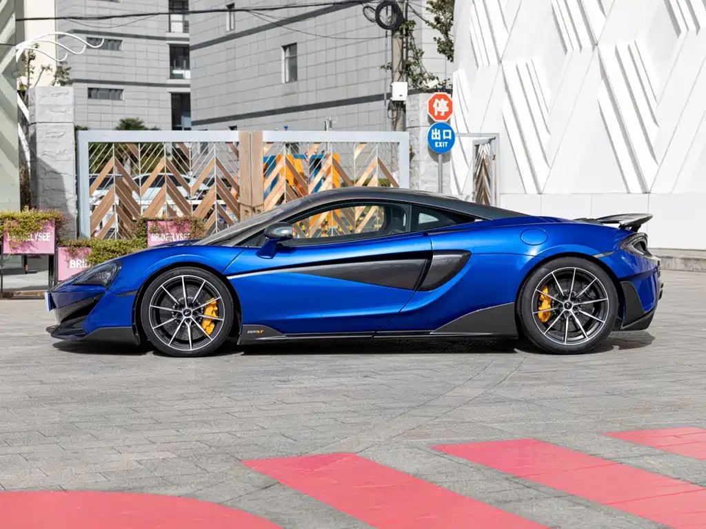 McLaren 600 LT 3.8 T Coupe