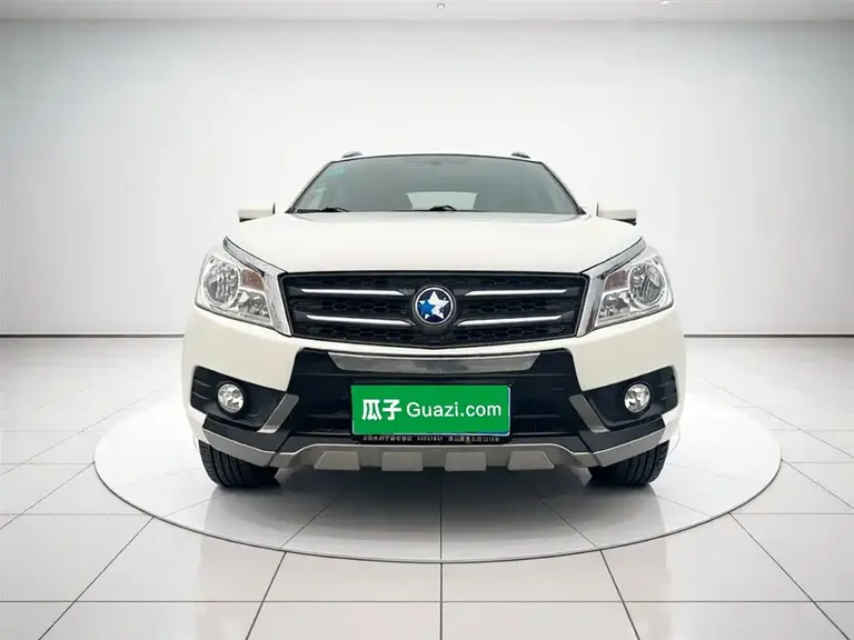 Venucia T70 2.0 L CVT Wise Travel