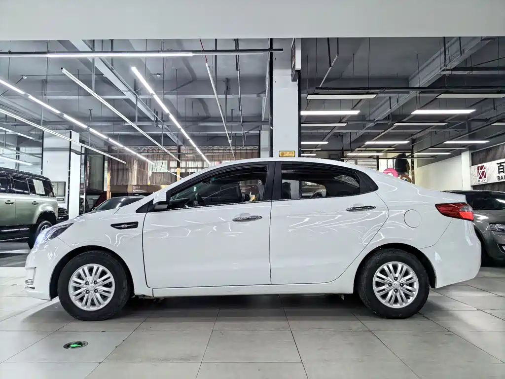 Kia K2 Sedan 1.4 L AT GLS Commemorative
