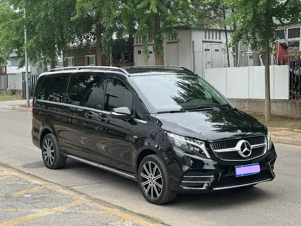 Mercedes-Benz V-Class V 260 L LWB Range Luxury