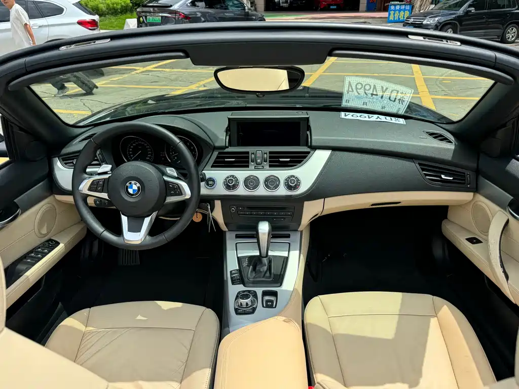 BMW Z4 sDrive23 i Leading