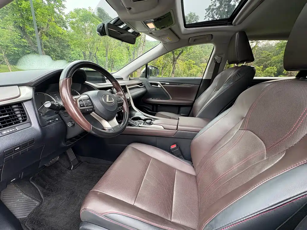 Lexus RX 300 2 WD Comfort CN-V