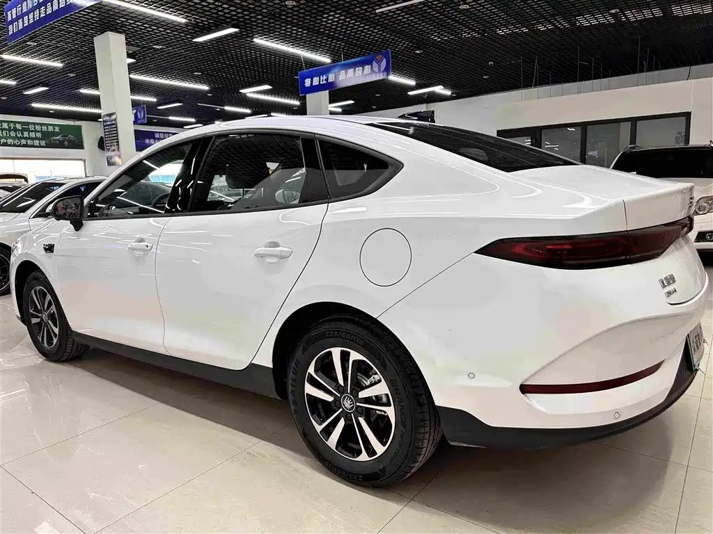 Qin PLUS 秦PLUS 2026款 DM-i 210 KM超越型