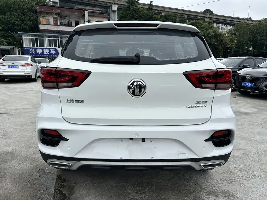 MG ZS 180 DVVT Auto Lite
