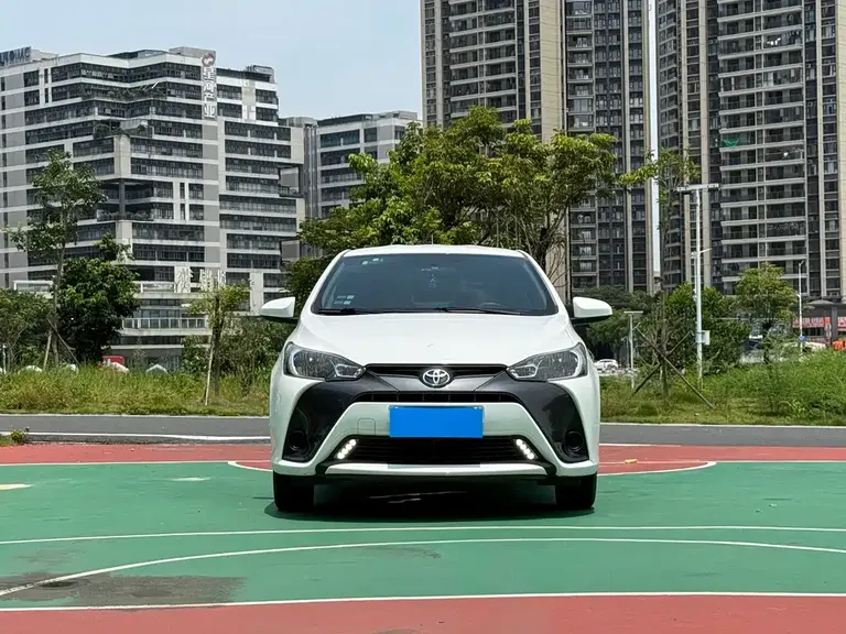 Toyota YARiS L Zhixuan 1.5 L CVT Leading PLUS