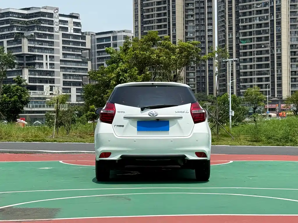 YARiS L Zhixuan 1.5 L CVT Leading PLUS
