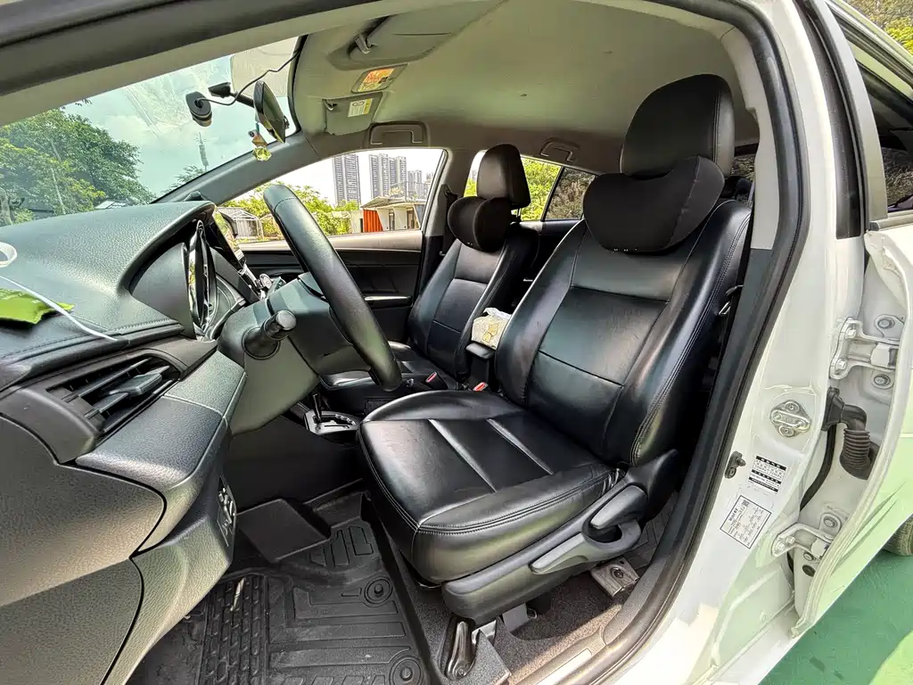 YARiS L Zhixuan 1.5 L CVT Leading PLUS