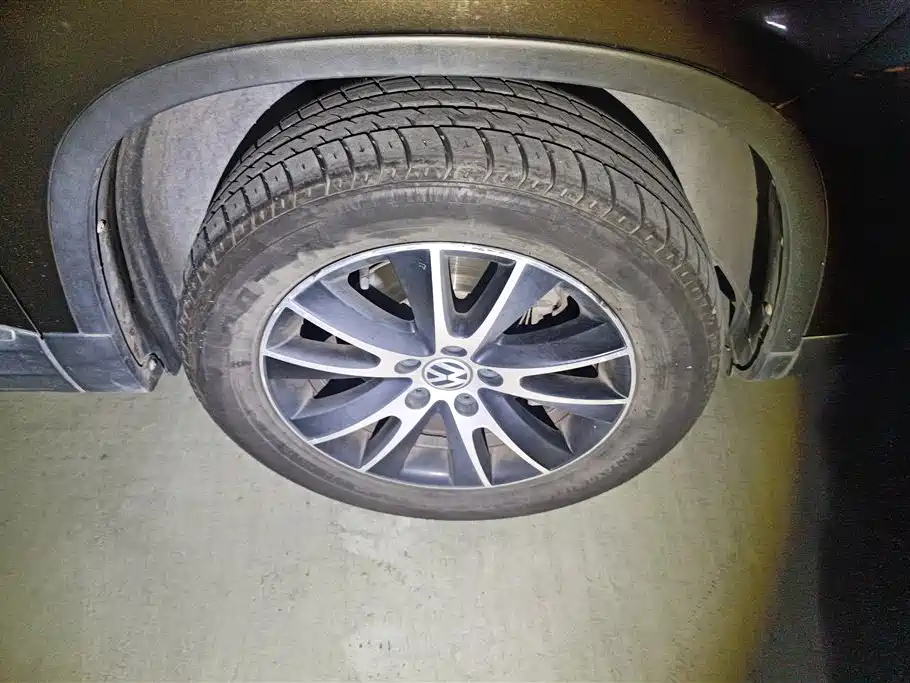 Tiguan 1.8 TSI Auto 2 WD Luxury