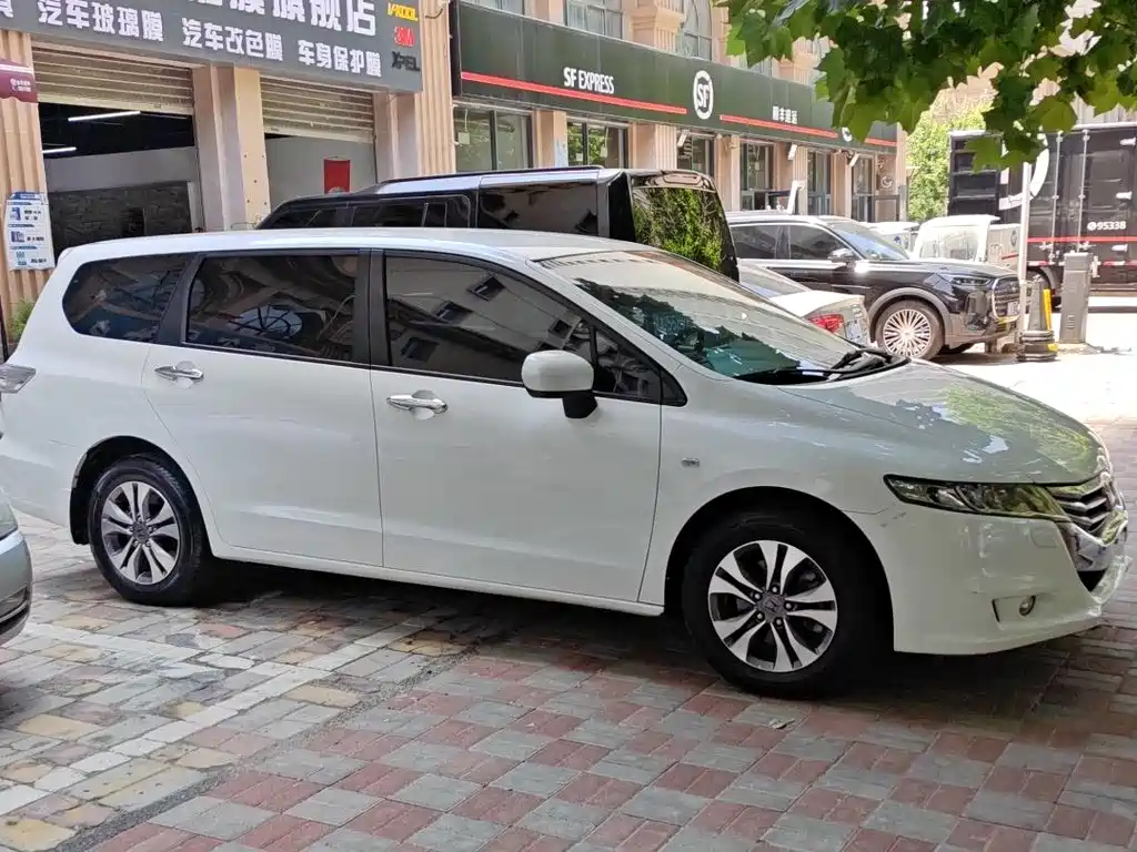 Odyssey 2.4 L Elite