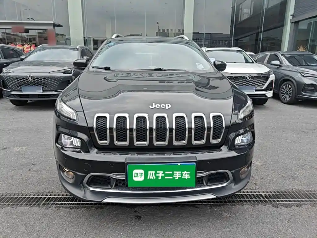 Cherokee 2.4 L Leading Intelligent