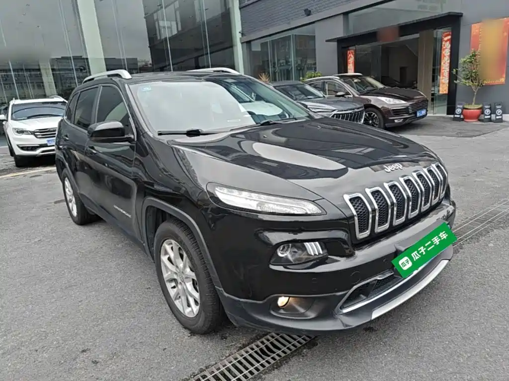 Cherokee 2.4 L Leading Intelligent