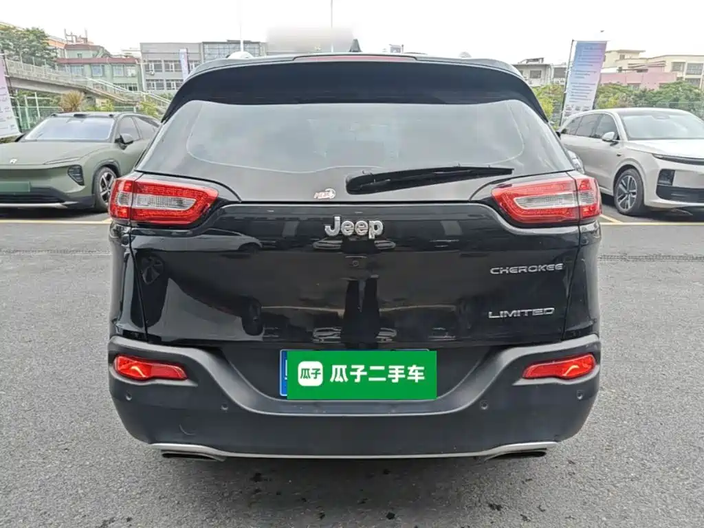 Cherokee 2.4 L Leading Intelligent