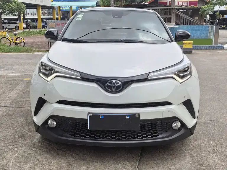Toyota C-HR 2.0 L Luxury CN-V