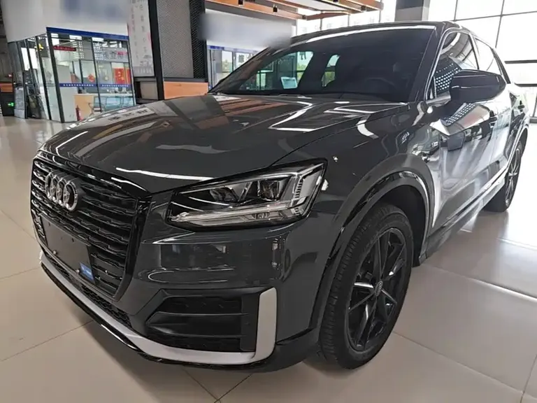 Audi Q2 L 35 TFSI Progressive Dynamic