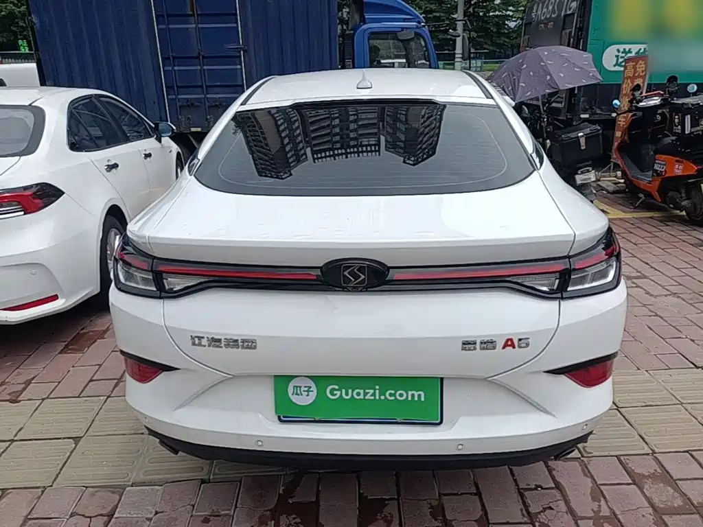 Sehol A5 1.5 T CVT Distinguished Connected