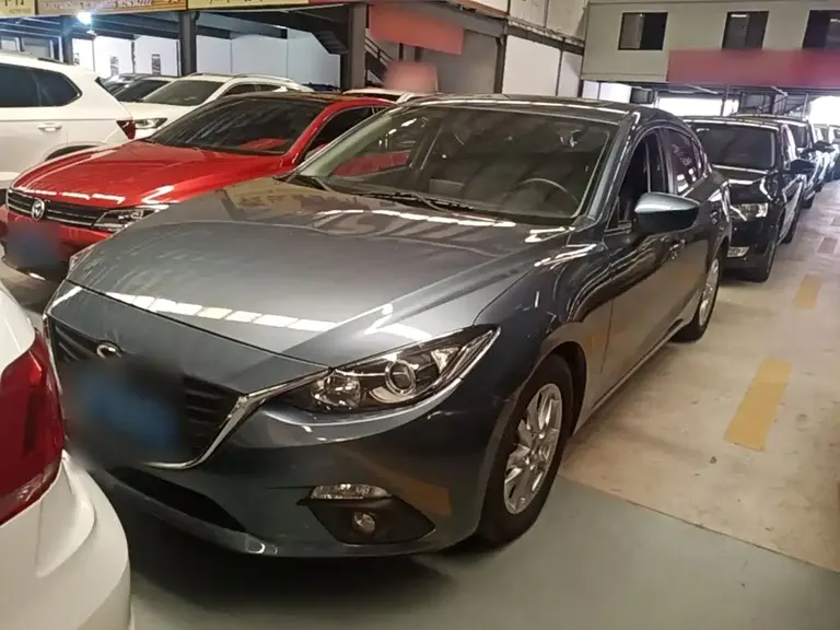 Mazda 3 Axela Sedan 1.5 L Auto Luxury