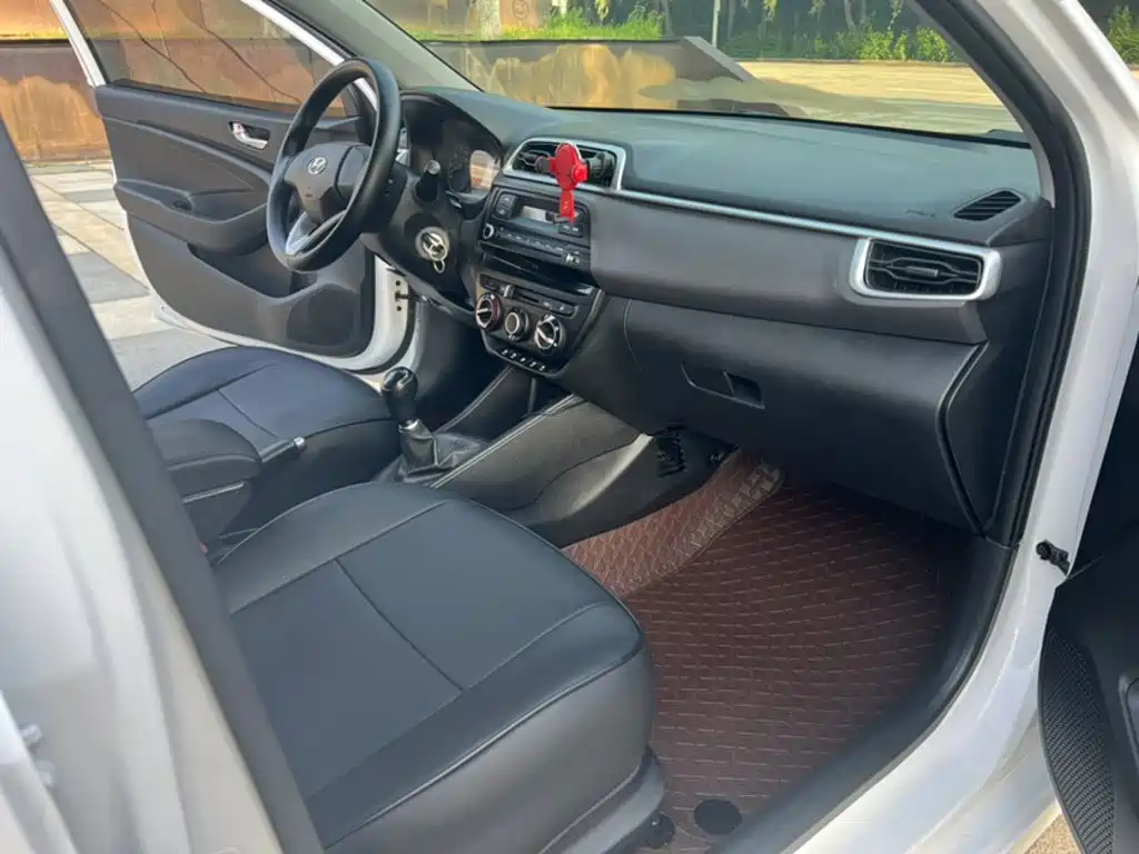 Accent 1.4 L Manual GL Refreshed