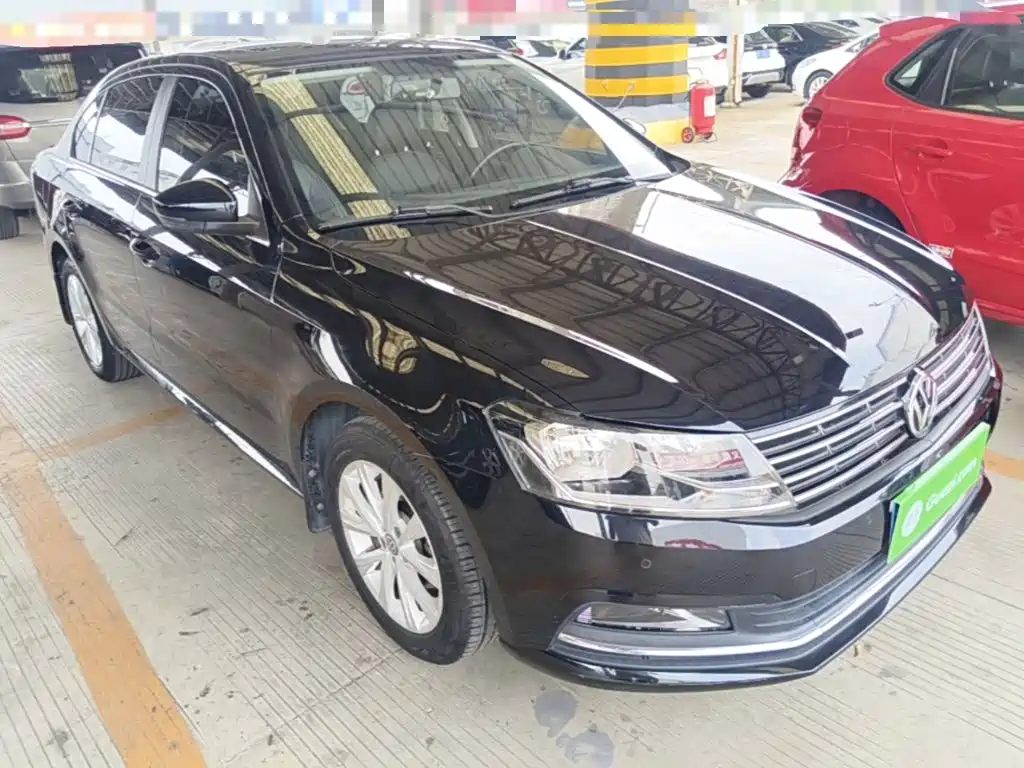 Lavida 1.6 L Auto Comfort