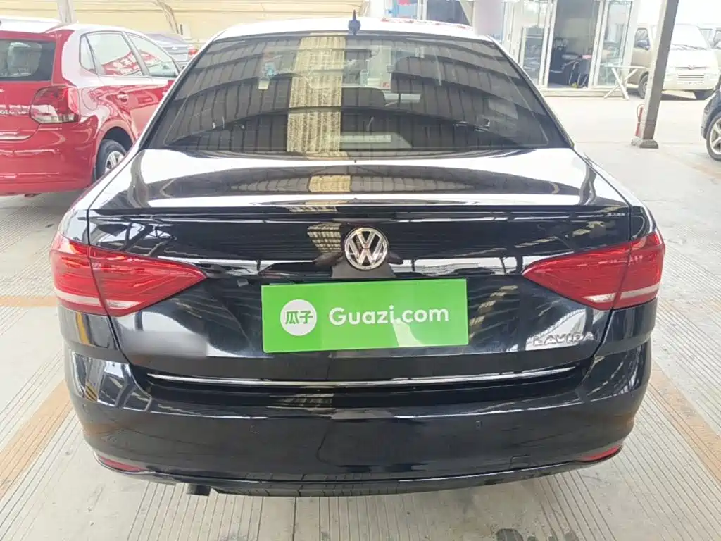 Lavida 1.6 L Auto Comfort