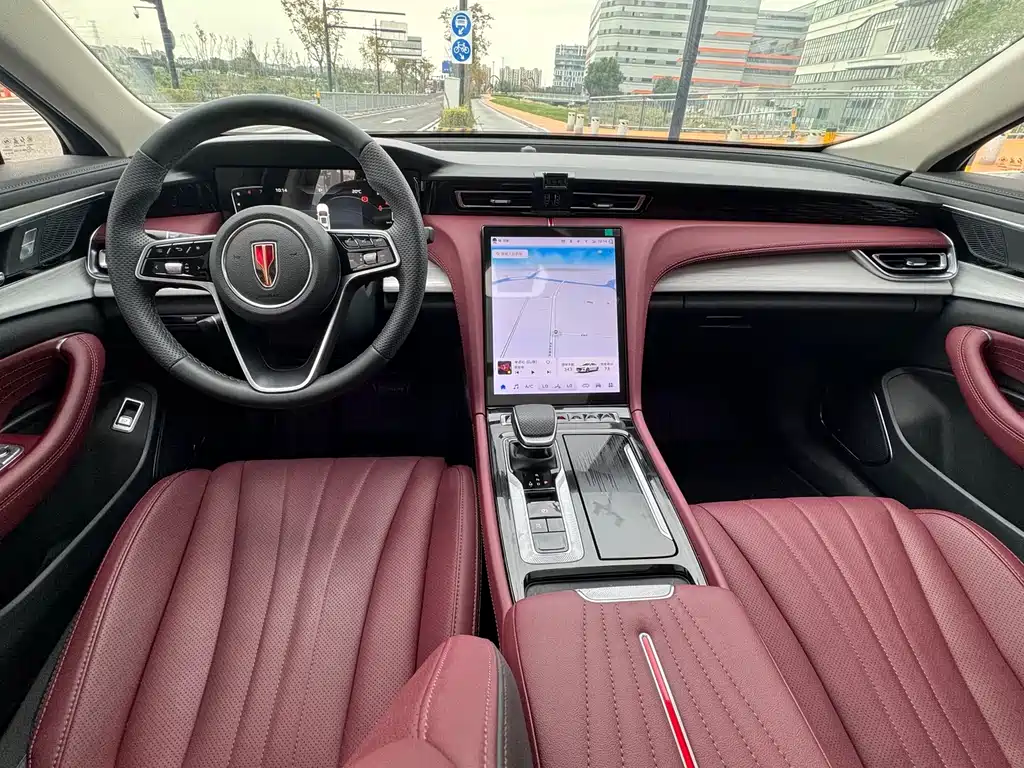 Hongqi H5 1.5 T DCT Flagship Joy