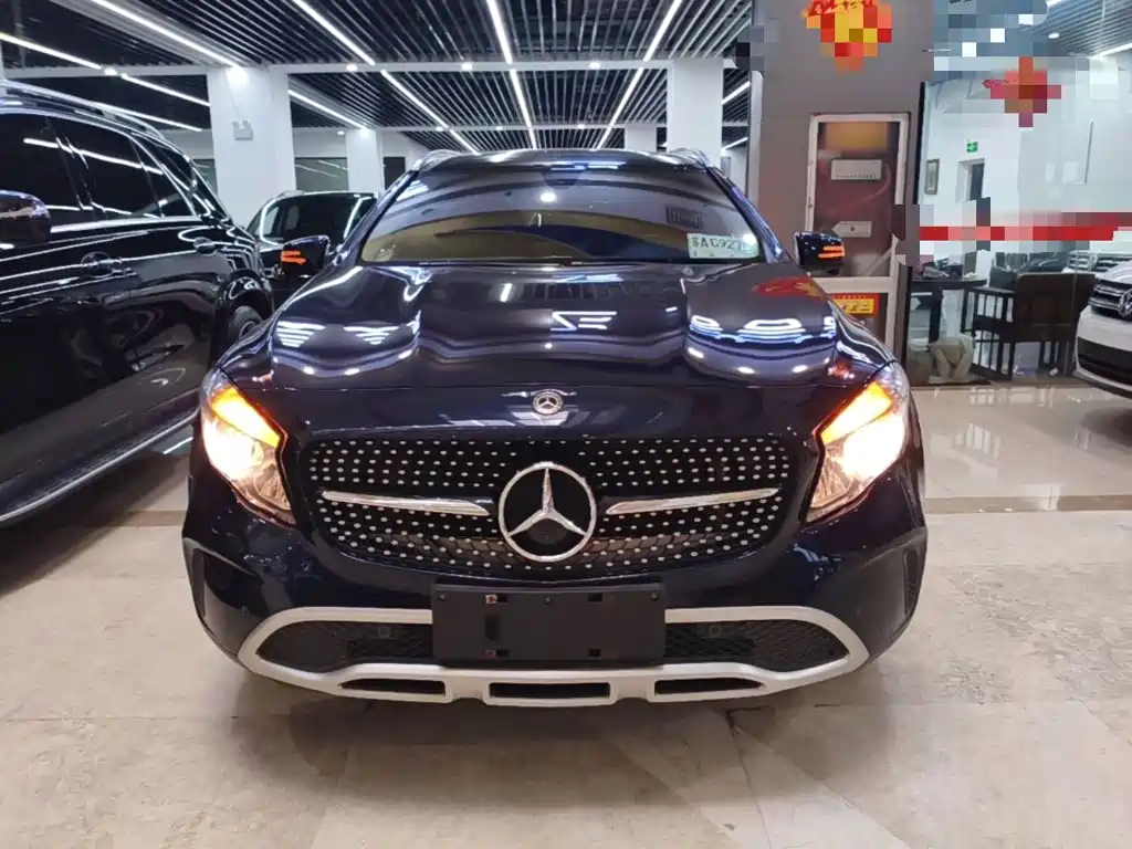 Mercedes-Benz GLA GLA 200 Dynamic