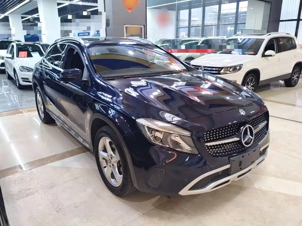 Mercedes-Benz GLA GLA 200 Dynamic