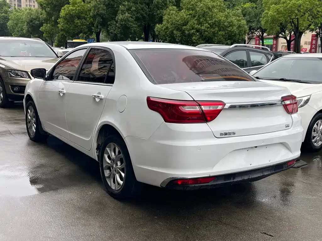 Vision 1.5 L Manual Happy