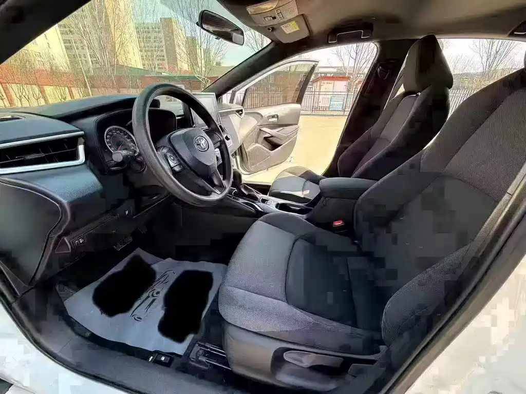 Levin 雷凌 2023款 TNGA 1.5 L CVT领先版