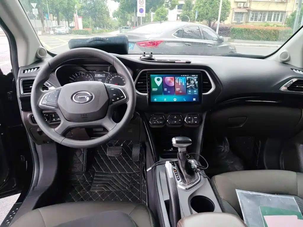 GAC Trumpchi GS4 200 T G-DCT Elite