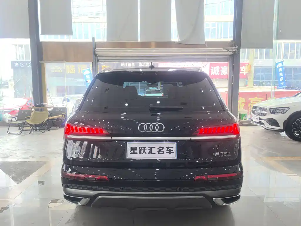 Audi Q7 55 TFSI quattro S line Sport