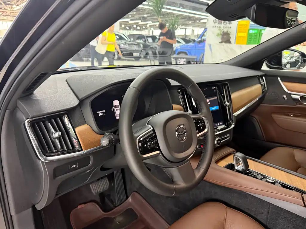 Volvo S90 B5 Smart Vision Luxury