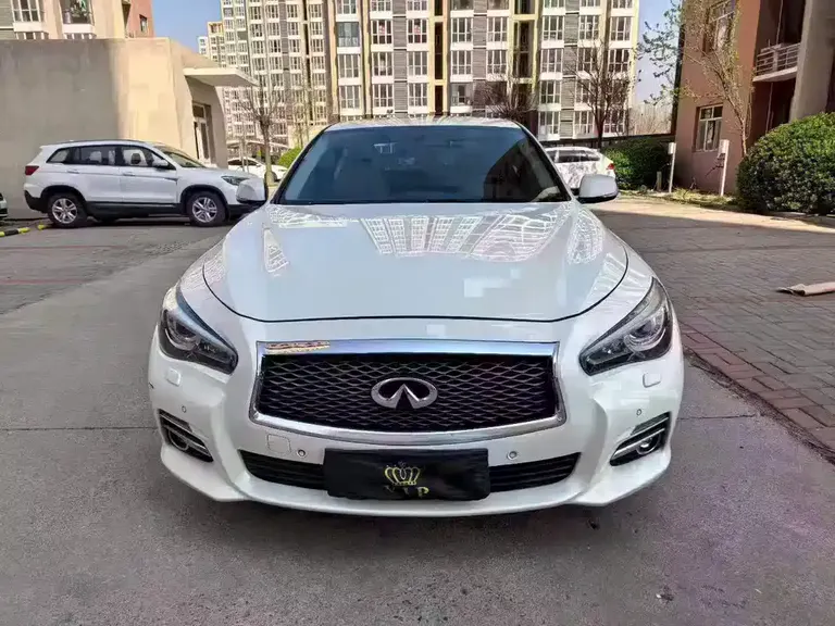 Infiniti Q50 L 2.0 T Joy
