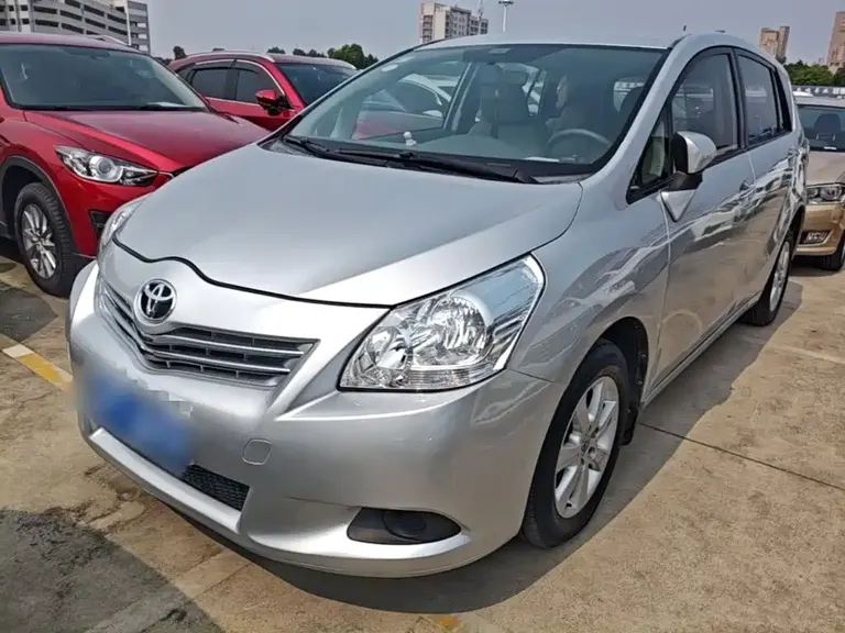 Toyota Verso Stellar 180 E CVT Elite