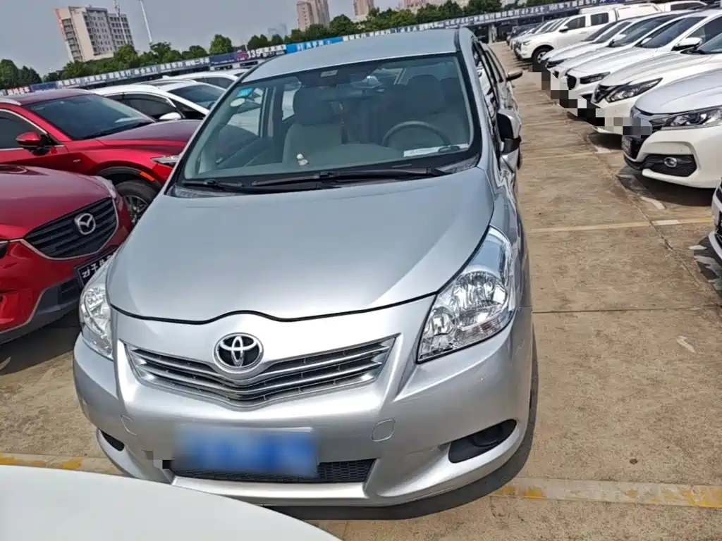 Verso Stellar 180 E CVT Elite