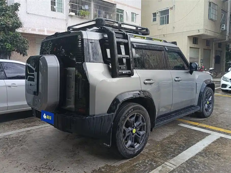 Jetour Traveller 2.0 T 4 WD Cross PRO