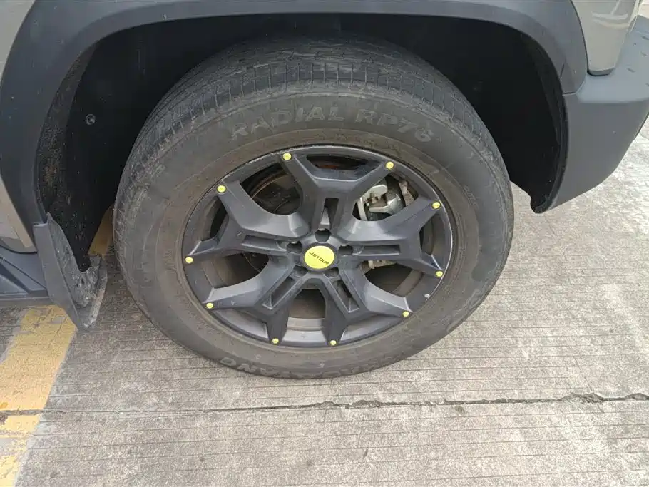 Jetour Traveller 2.0 T 4 WD Cross PRO