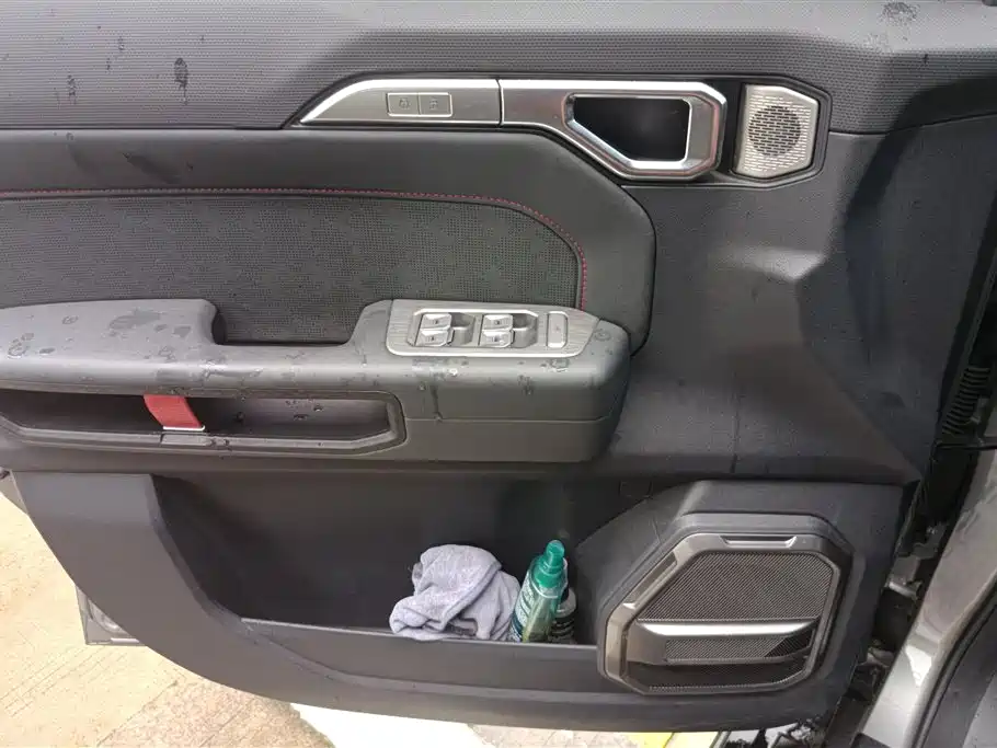 Jetour Traveller 2.0 T 4 WD Cross PRO