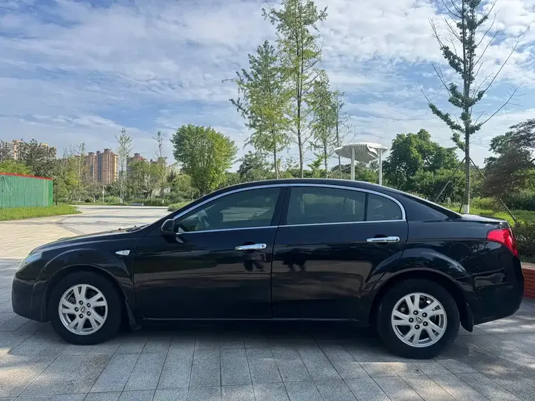 Besturn B50 奔腾B50 2011款 1.6 L 自动时尚型