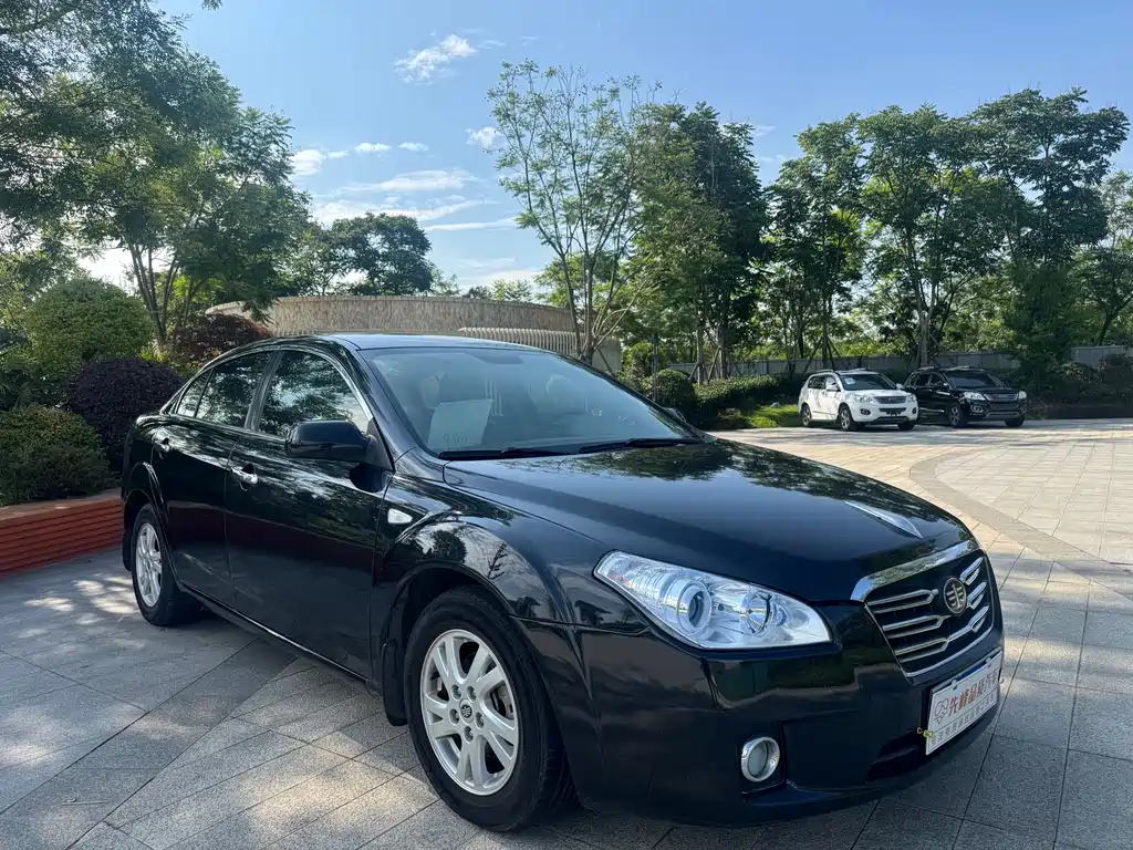 Besturn B50 奔腾B50 2011款 1.6 L 自动时尚型