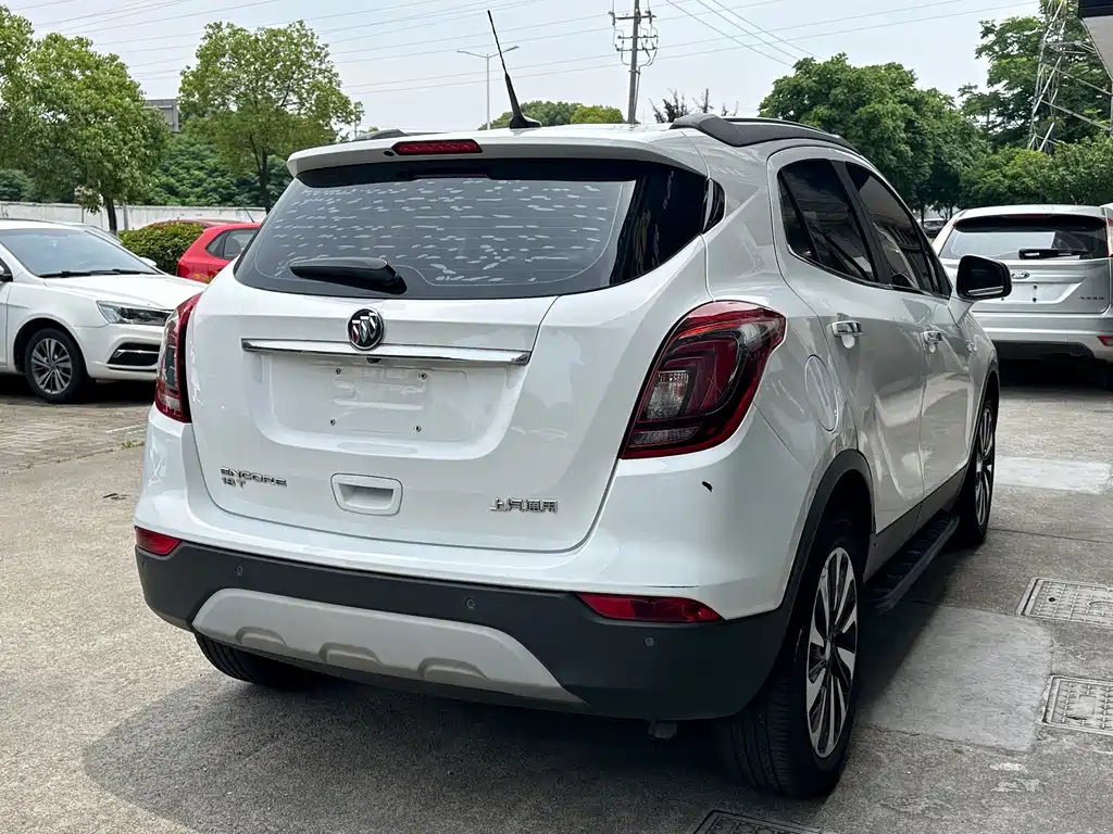 Encore 18 T Auto 2 WD Urban Elite