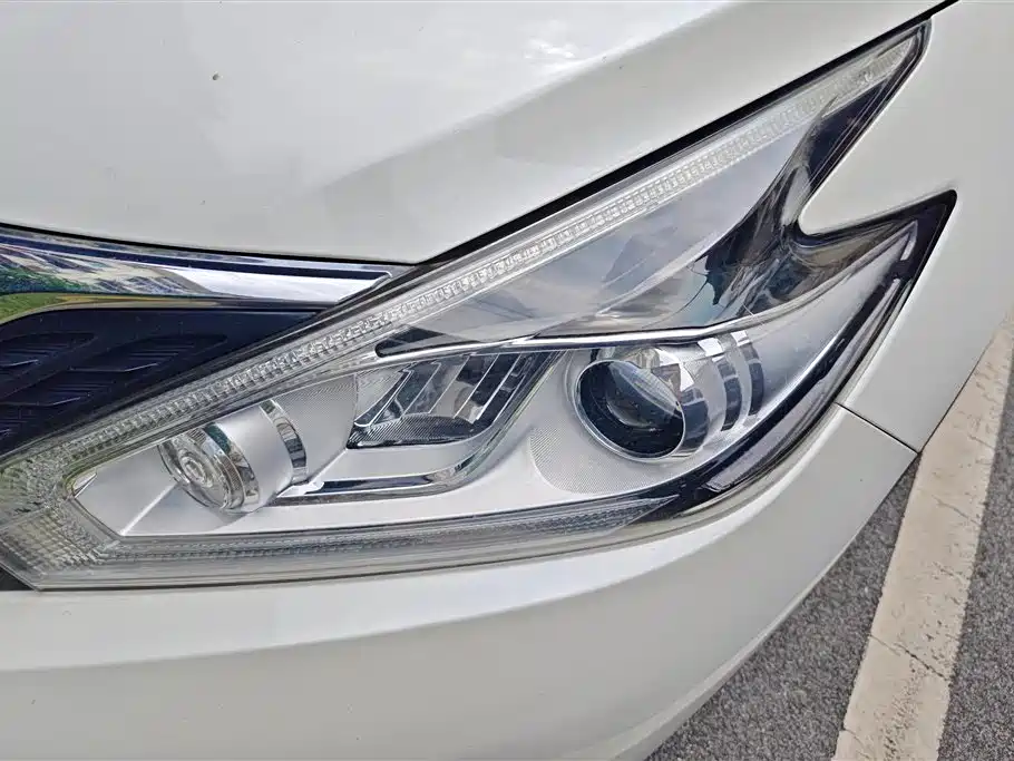 Murano 2.5 L XL 2 WD Connected Luxury CN-V