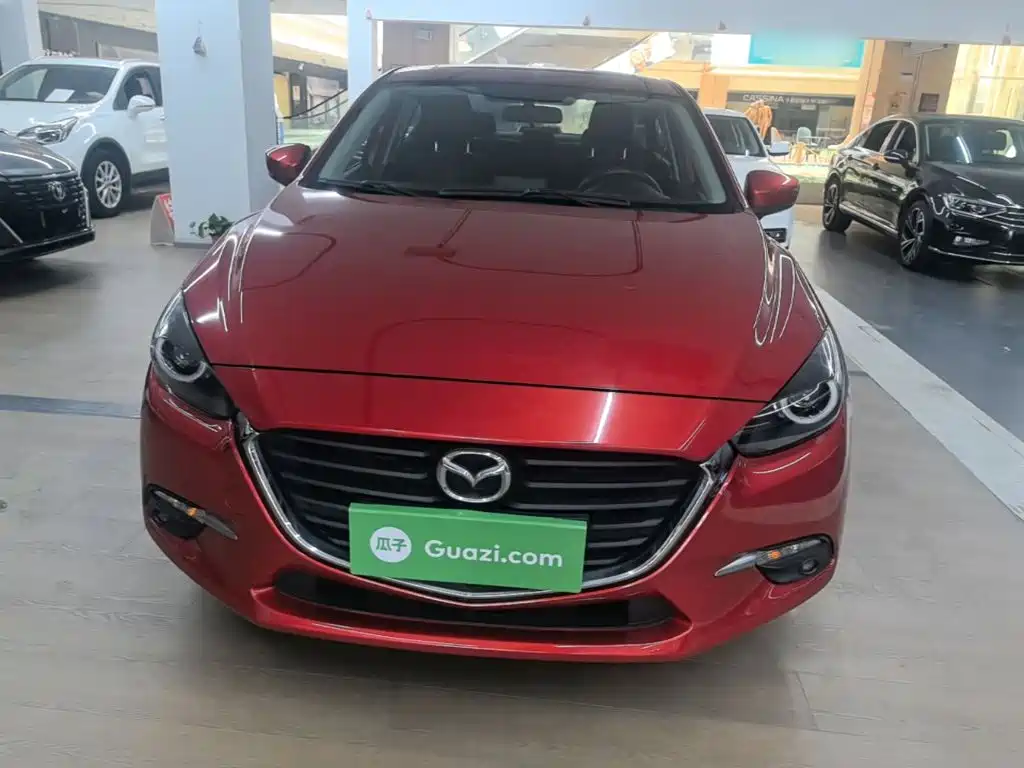 Mazda 3 Axela Sedan 1.5 L Auto Luxury CN-V