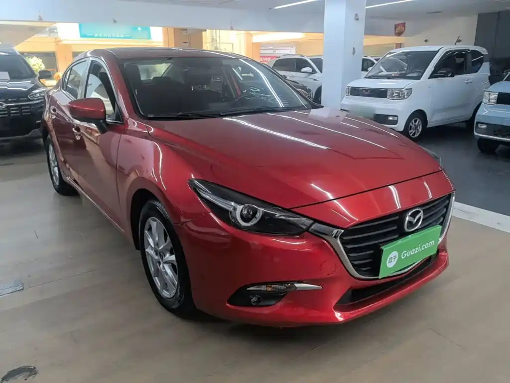 Mazda 3 Axela Sedan 1.5 L Auto Luxury CN-V