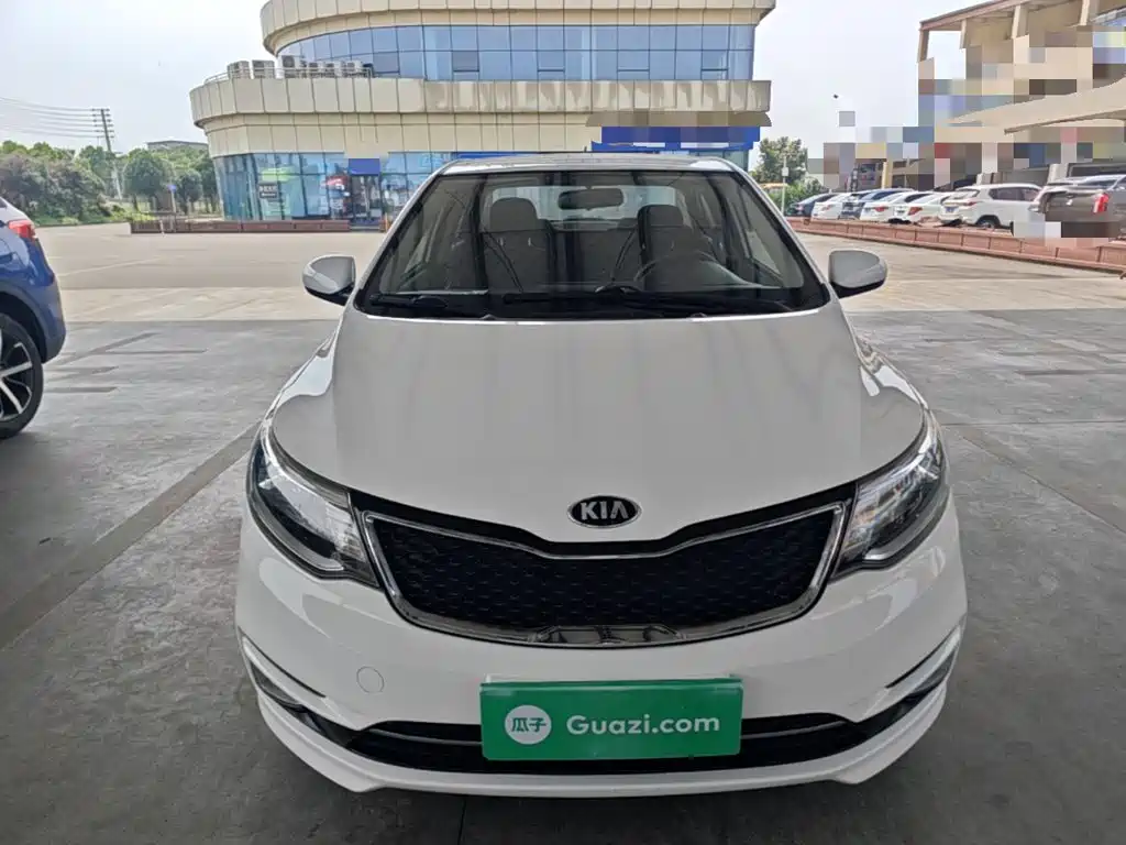 Kia K2 Sedan 1.4 L MT GLS