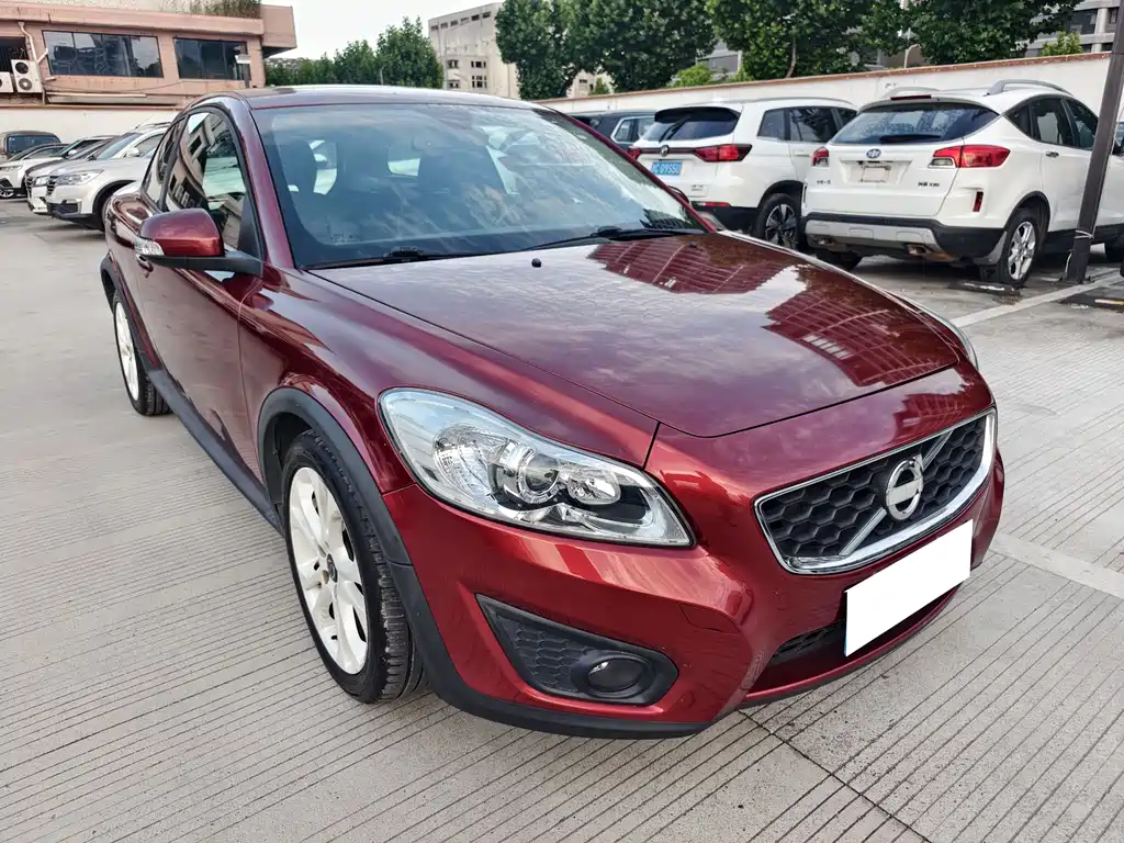 Volvo C30 沃尔沃C30 2010款 改款 2.0智尚版