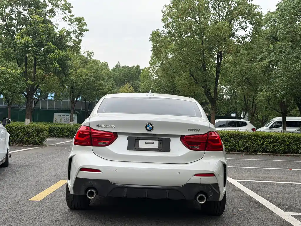BMW 1 Series 120 i M Sport Package