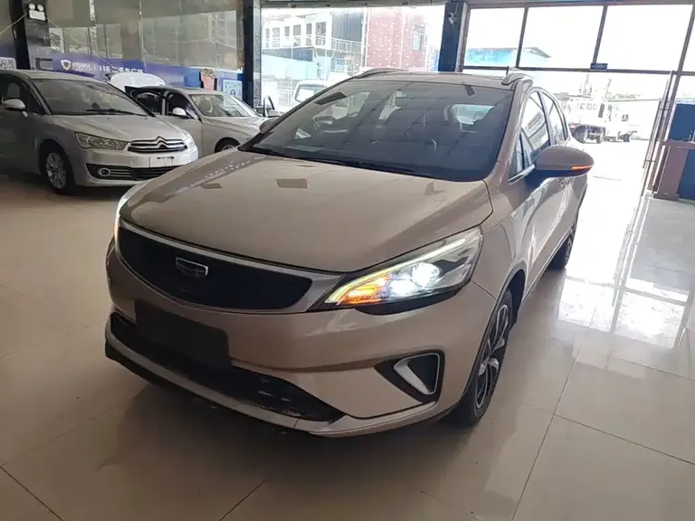 Geely Emgrand GS 1.4 T CVT Elegant